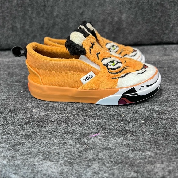 Vans Kids Classic Slip On Velcro Discover Project Protect Tiger Size 5 - Picture 3 of 12